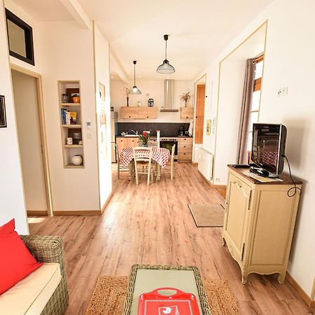 Gite Restaure 6 Pers. Au Bord De La Riviere, Proche Centre, Parking Et Wifi - Fr-1-410-380 Sablé-sur-Sarthe Esterno foto