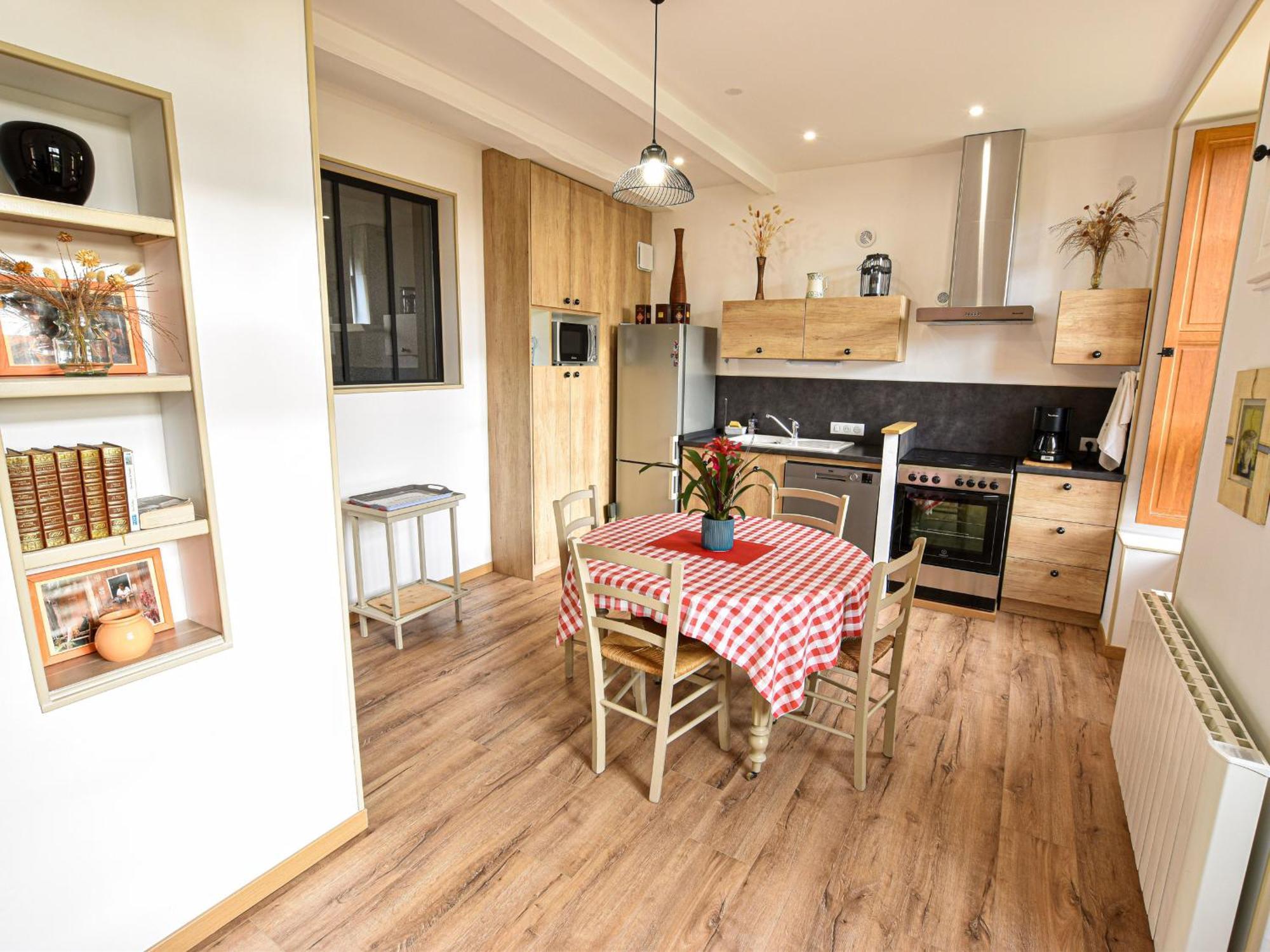 Gite Restaure 6 Pers. Au Bord De La Riviere, Proche Centre, Parking Et Wifi - Fr-1-410-380 Sablé-sur-Sarthe Esterno foto